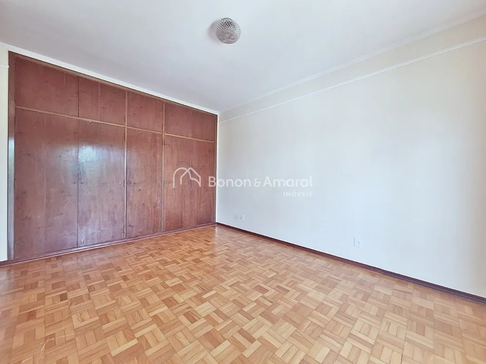 Casa, 4 quartos, 288 m² - Foto 2