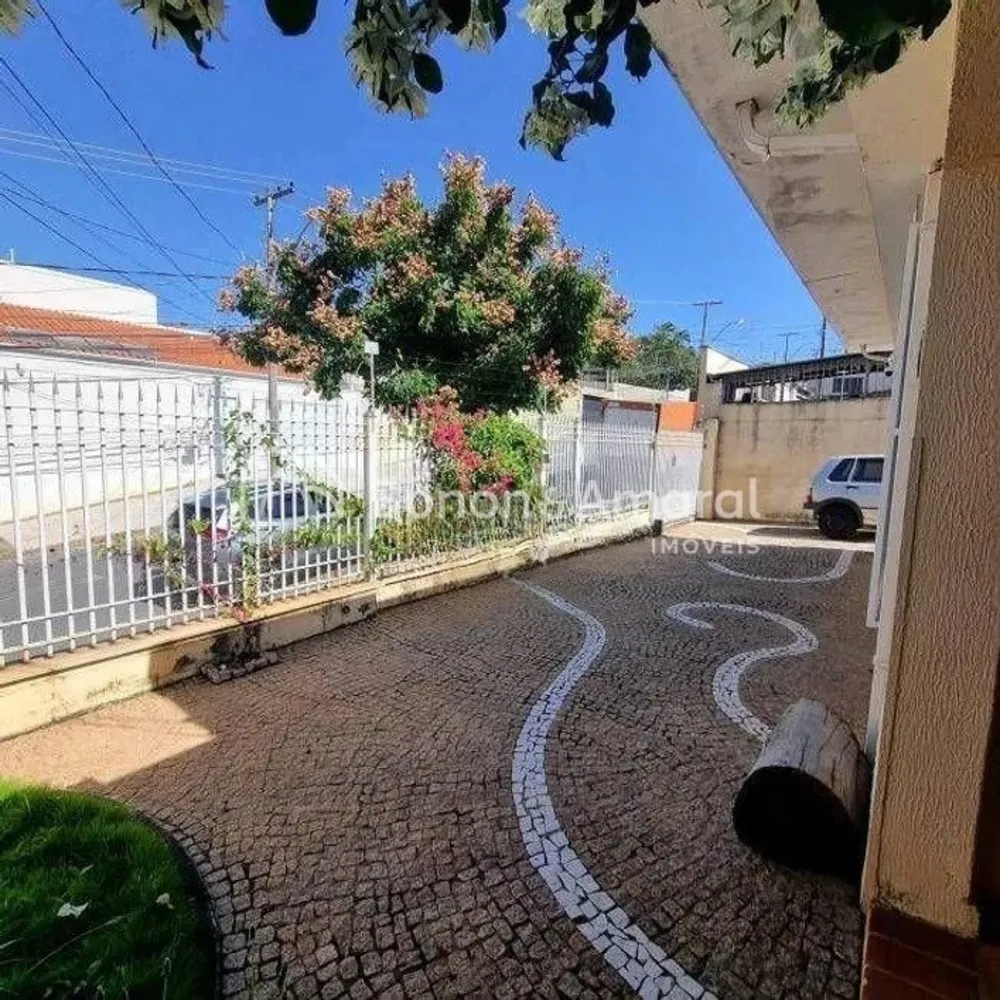 Casa, 3 quartos, 200 m² - Foto 1