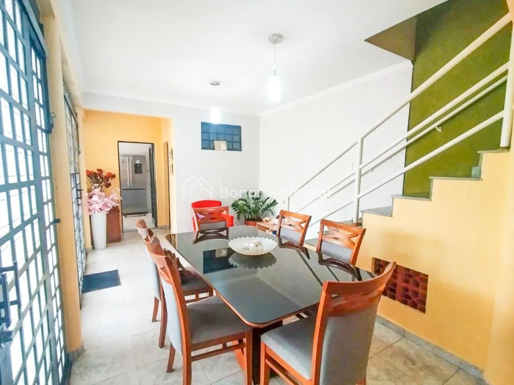 Casa, 4 quartos, 303 m² - Foto 4