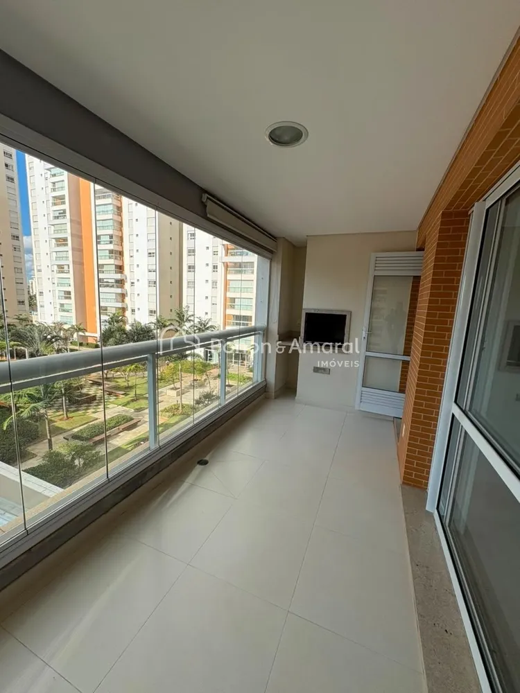Apartamento, 3 quartos, 119 m² - Foto 2