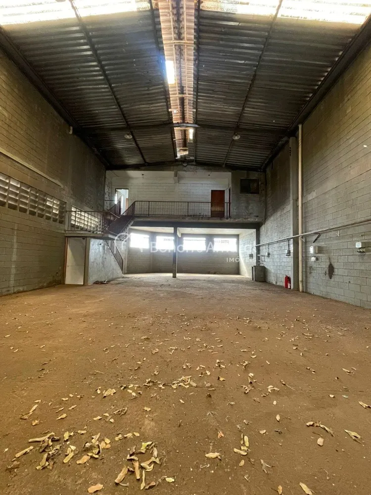 Depósito-Galpão, 526 m² - Foto 1