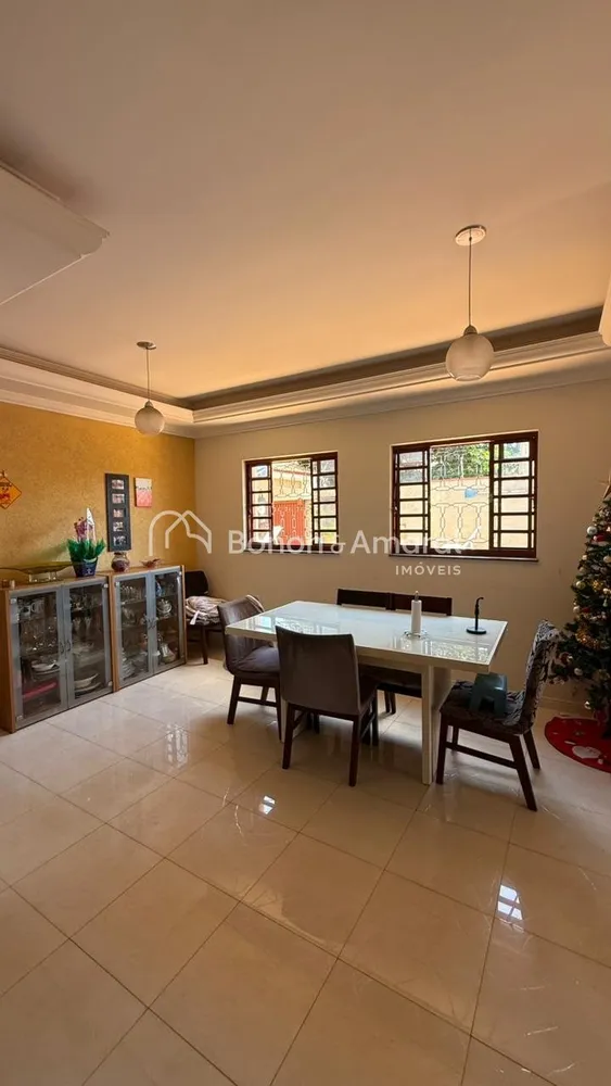 Casa, 3 quartos, 370 m² - Foto 1