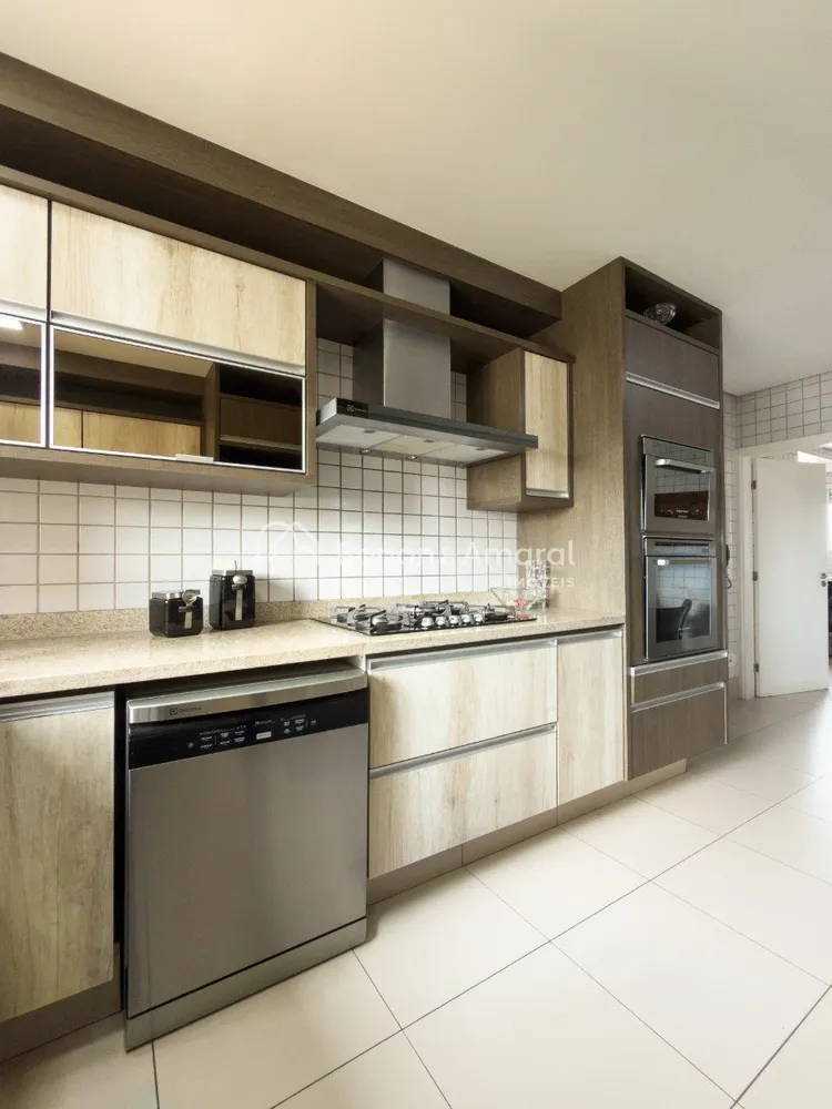 Apartamento, 3 quartos, 247 m² - Foto 6