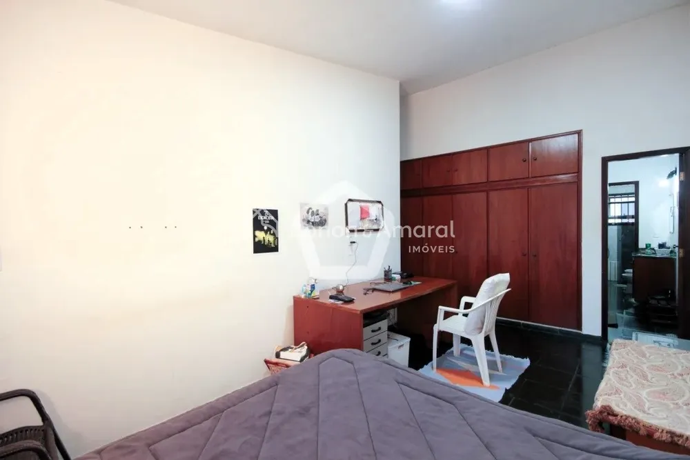 Casa, 4 quartos, 294 m² - Foto 4