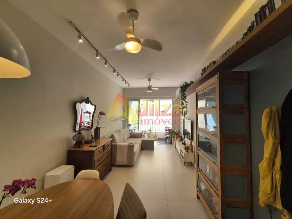 Apartamento, 2 quartos, 70 m² - Foto 1