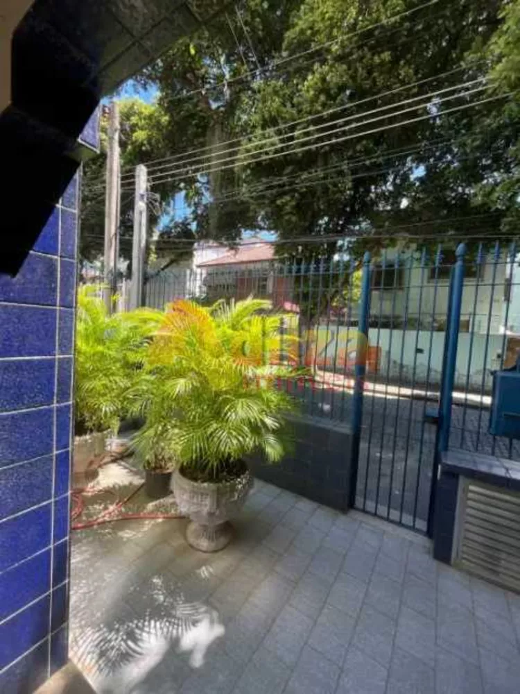 Casa, 4 quartos, 175 m² - Foto 1