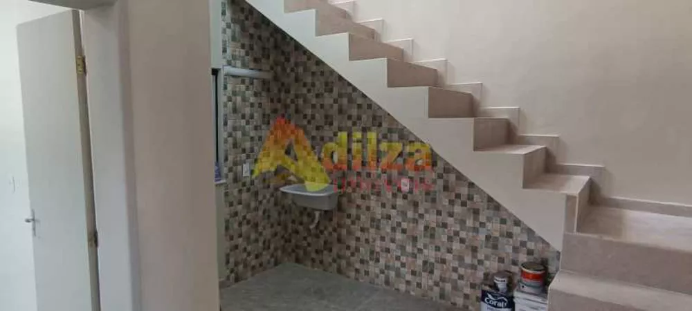 Casa, 5 quartos, 260 m² - Foto 1