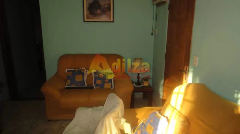 Casa, 3 quartos, 234 m² - Foto 2