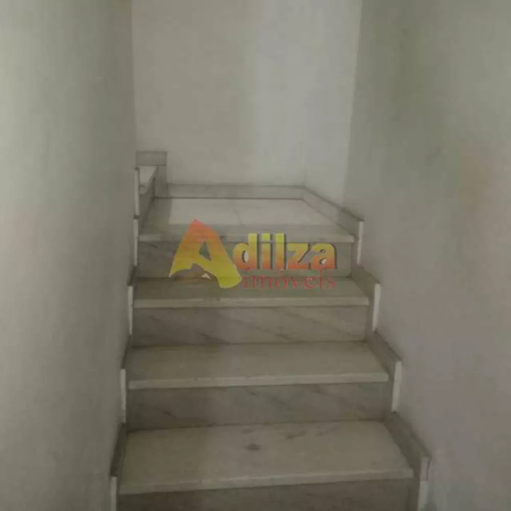 Casa, 3 quartos, 240 m² - Foto 13