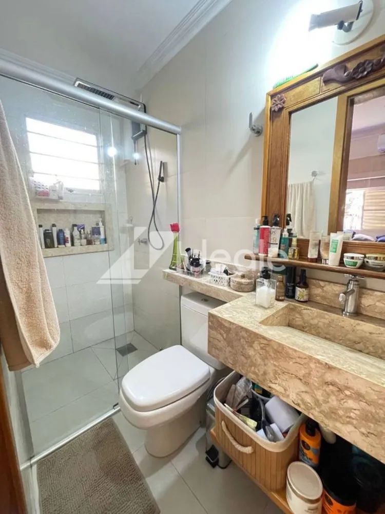 Casa, 3 quartos, 196 m² - Foto 4