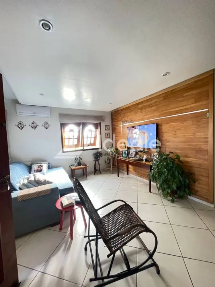 Casa, 3 quartos, 196 m² - Foto 3