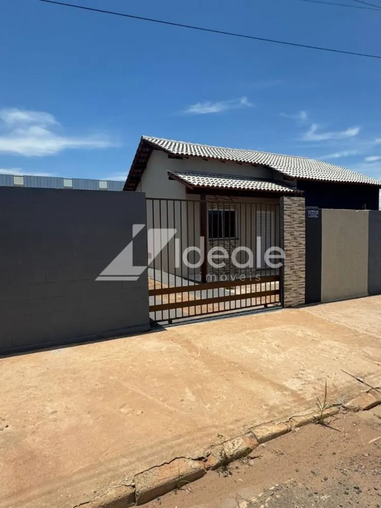 Casa, 2 quartos, 65 m² - Foto 1
