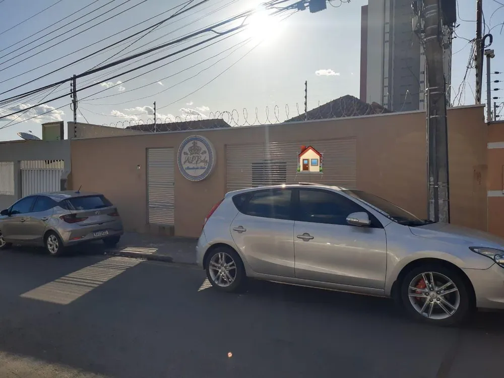 Casa, 3 quartos, 249 m² - Foto 2
