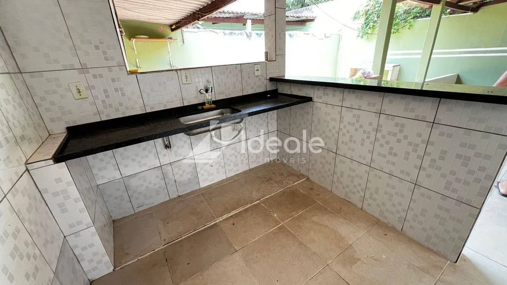Casa, 3 quartos, 80 m² - Foto 2
