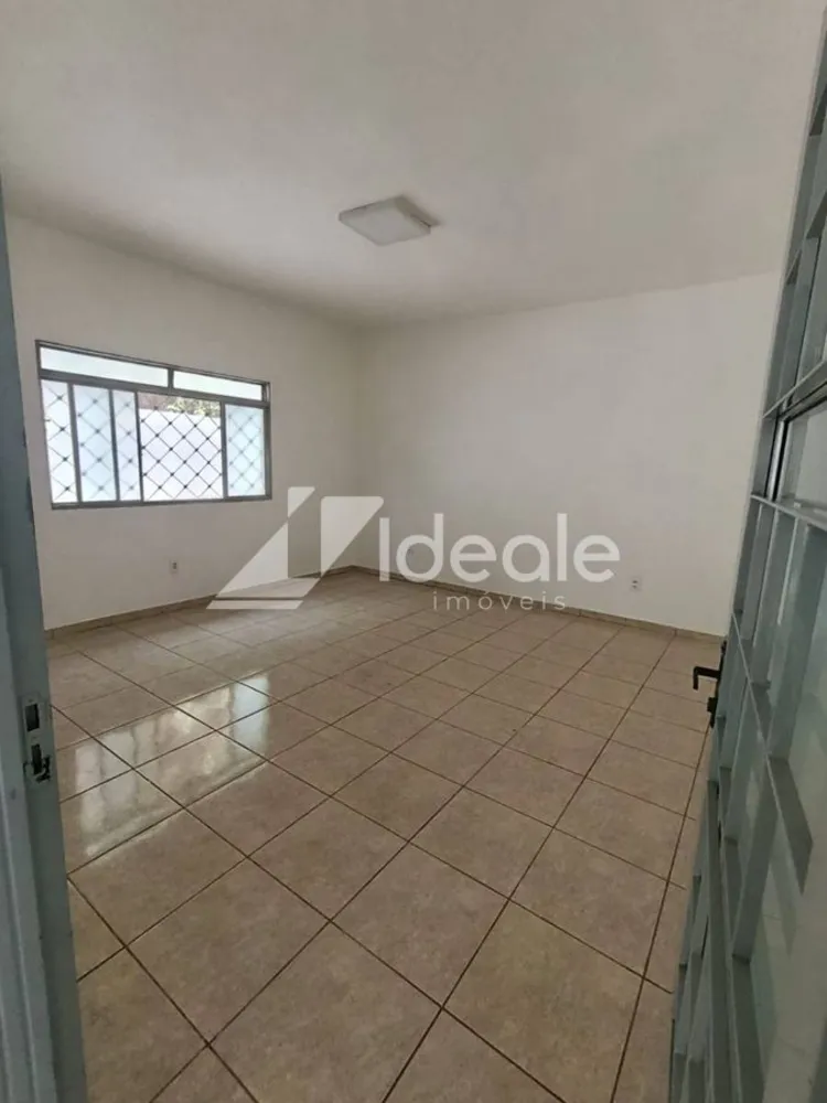 Casa, 2 quartos, 70 m² - Foto 2
