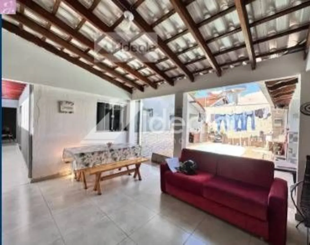 Casa, 3 quartos, 300 m² - Foto 1