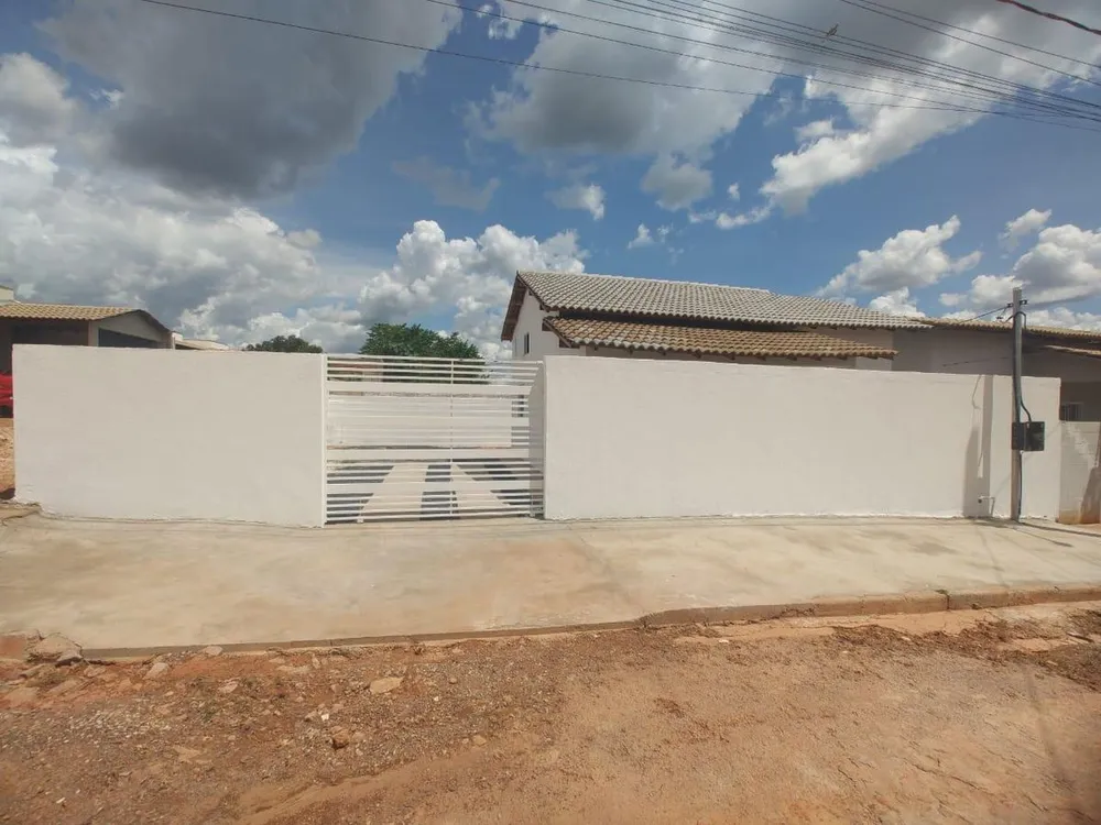 Casa, 2 quartos, 70 m² - Foto 1
