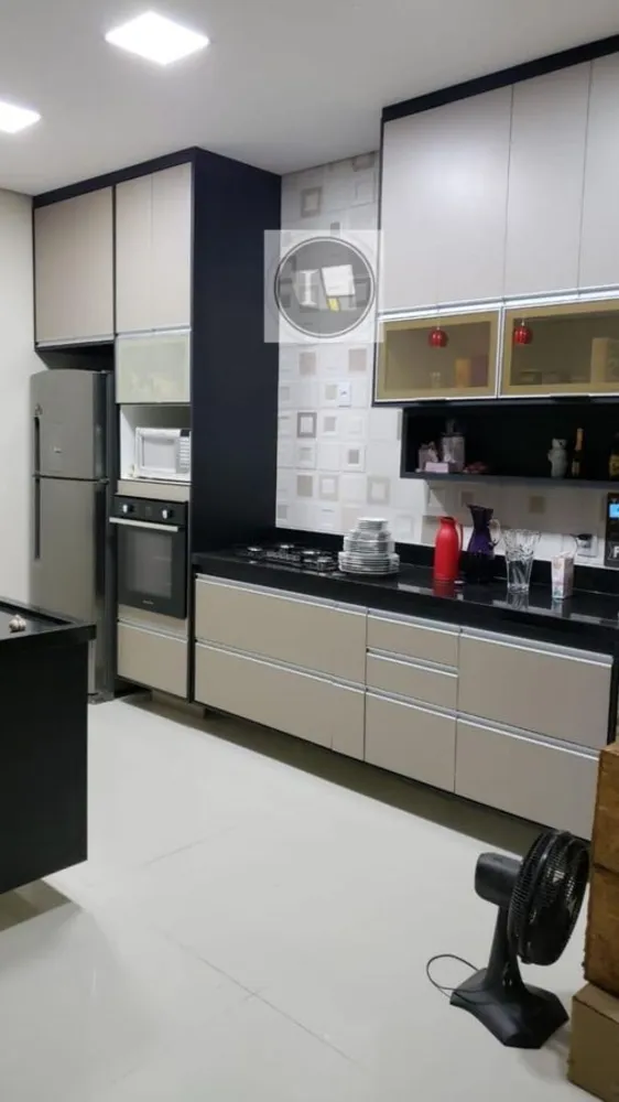 Apartamento, 3 quartos, 100 m² - Foto 3