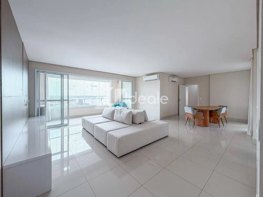 Apartamento, 3 quartos, 147 m² - Foto 1