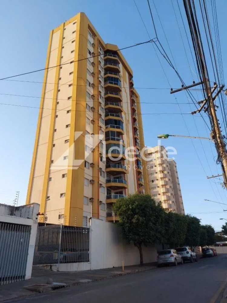 Apartamento, 3 quartos, 150 m² - Foto 1