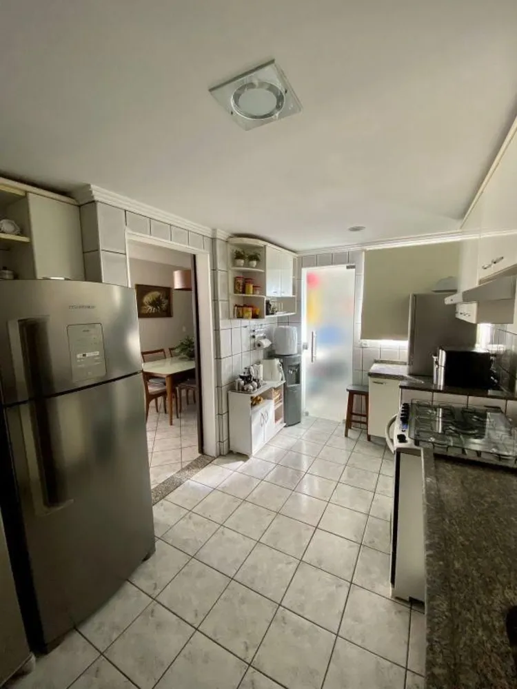 Apartamento, 4 quartos, 329 m² - Foto 2