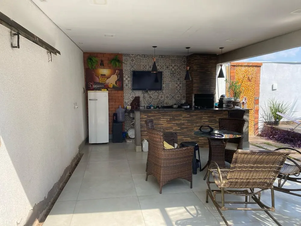 Casa, 3 quartos, 360 m² - Foto 2
