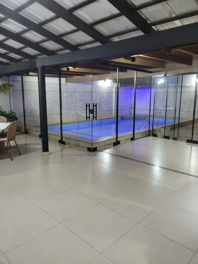 Casa, 4 quartos, 309 m² - Foto 3