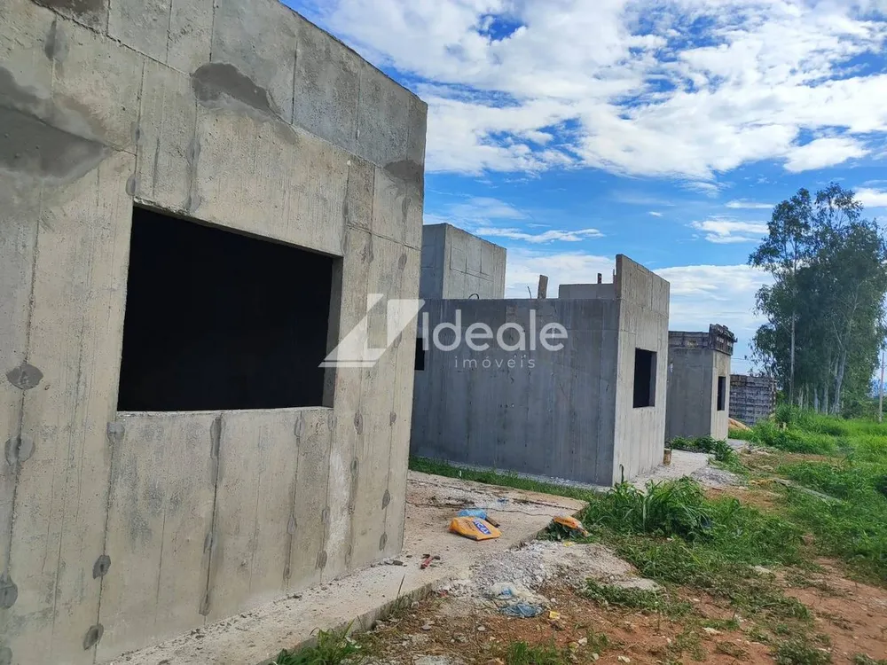 Casa, 2 quartos, 70 m² - Foto 2