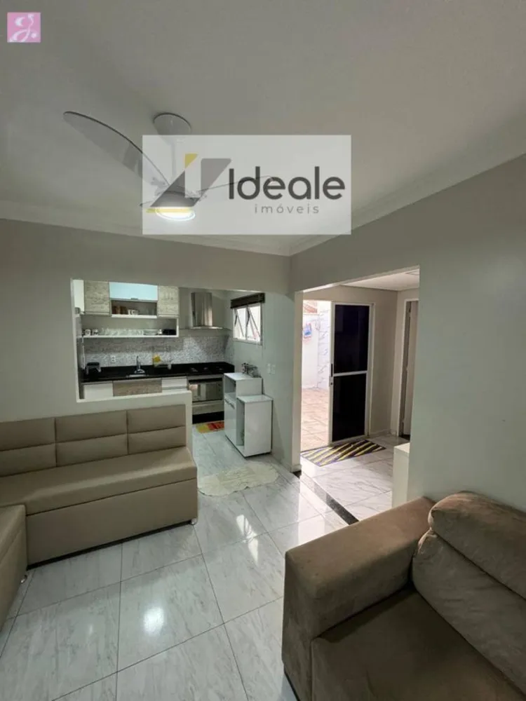 Casa, 3 quartos, 65 m² - Foto 2