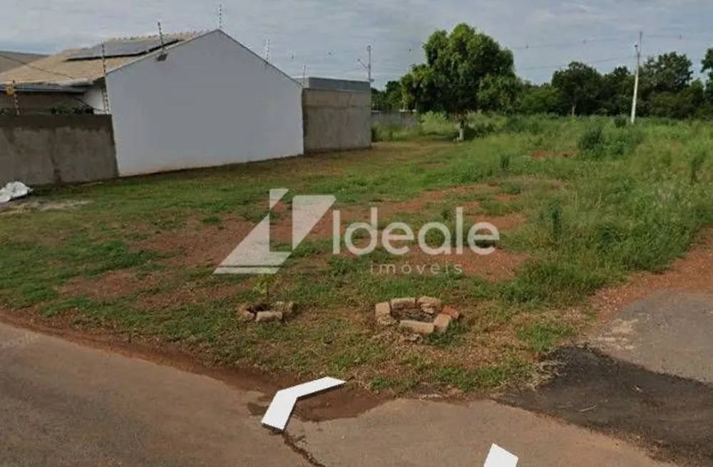 Terreno, 180 m² - Foto 1