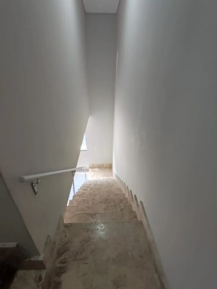 Sobrado, 3 quartos, 239 m² - Foto 4