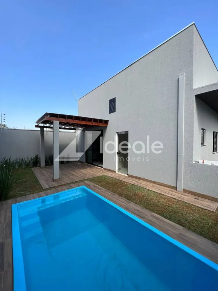 Casa, 3 quartos, 184 m² - Foto 1