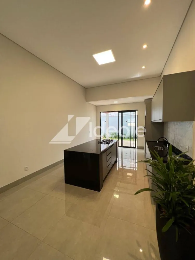 Casa, 3 quartos, 184 m² - Foto 6