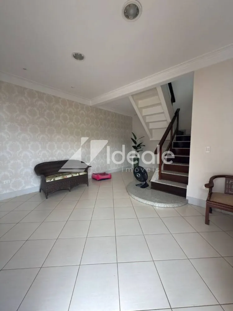 Sobrado, 4 quartos, 472 m² - Foto 3