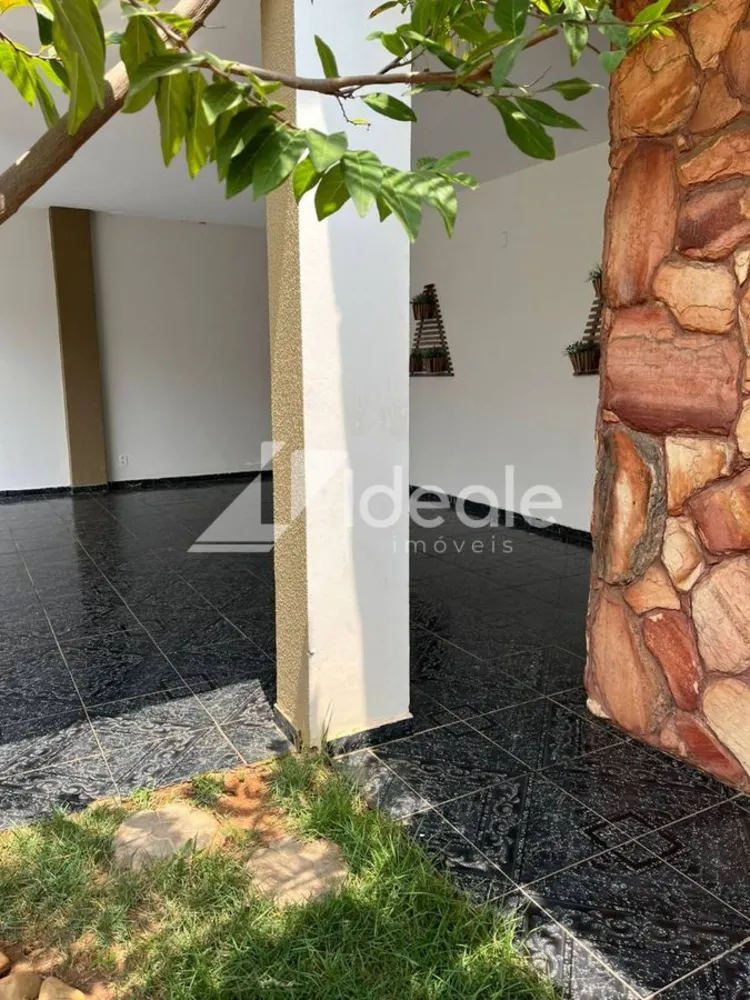 Casa, 4 quartos, 400 m² - Foto 2
