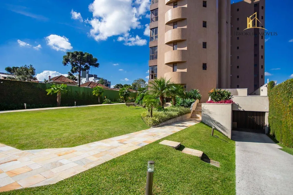Apartamento, 3 quartos, 211 m² - Foto 1