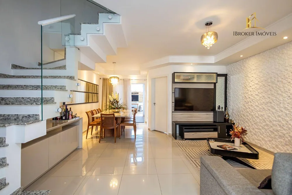 Sobrado, 4 quartos, 186 m² - Foto 1