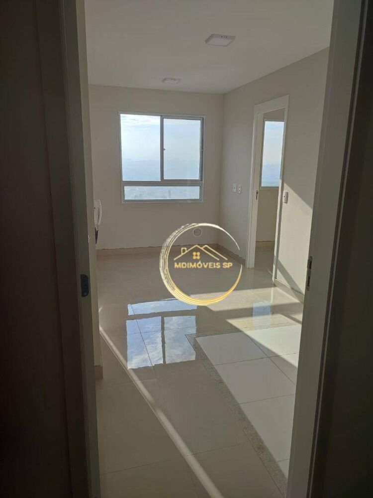 Apartamento para alugar com 2 quartos, 37m² - Foto 4