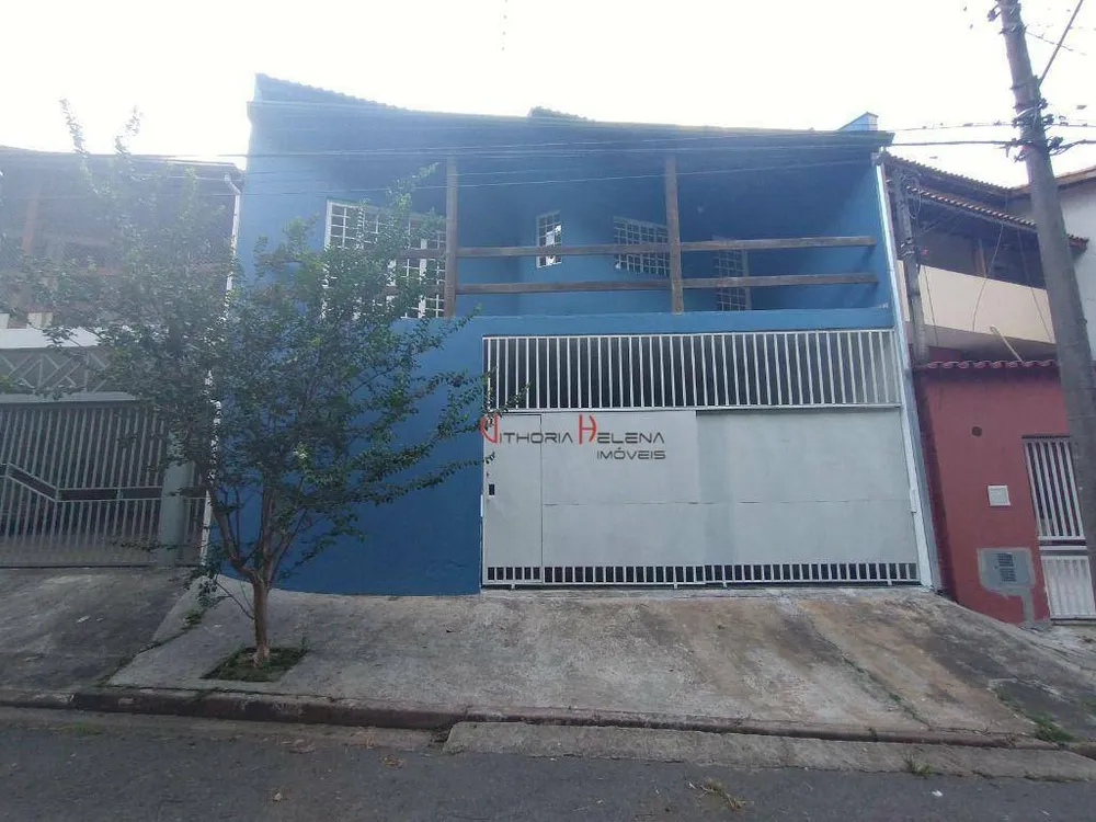 Casa, 3 quartos, 162 m² - Foto 1