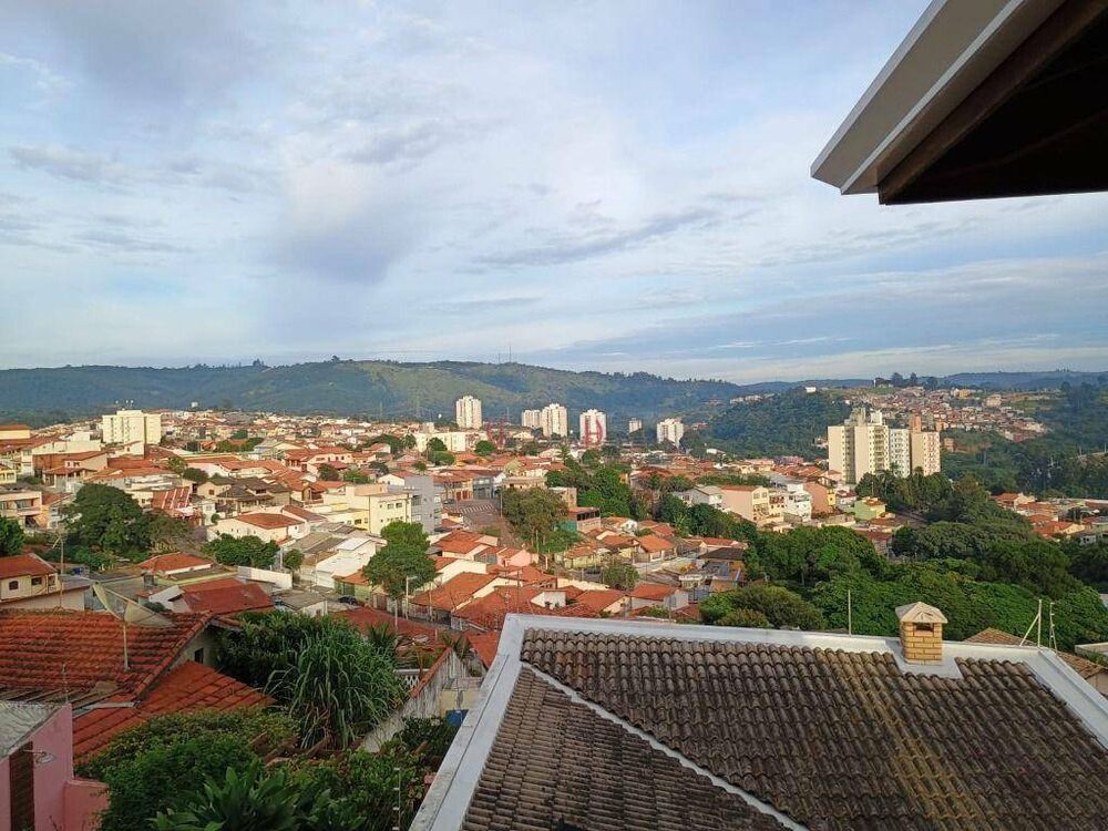 Casa, 3 quartos, 454 m² - Foto 1