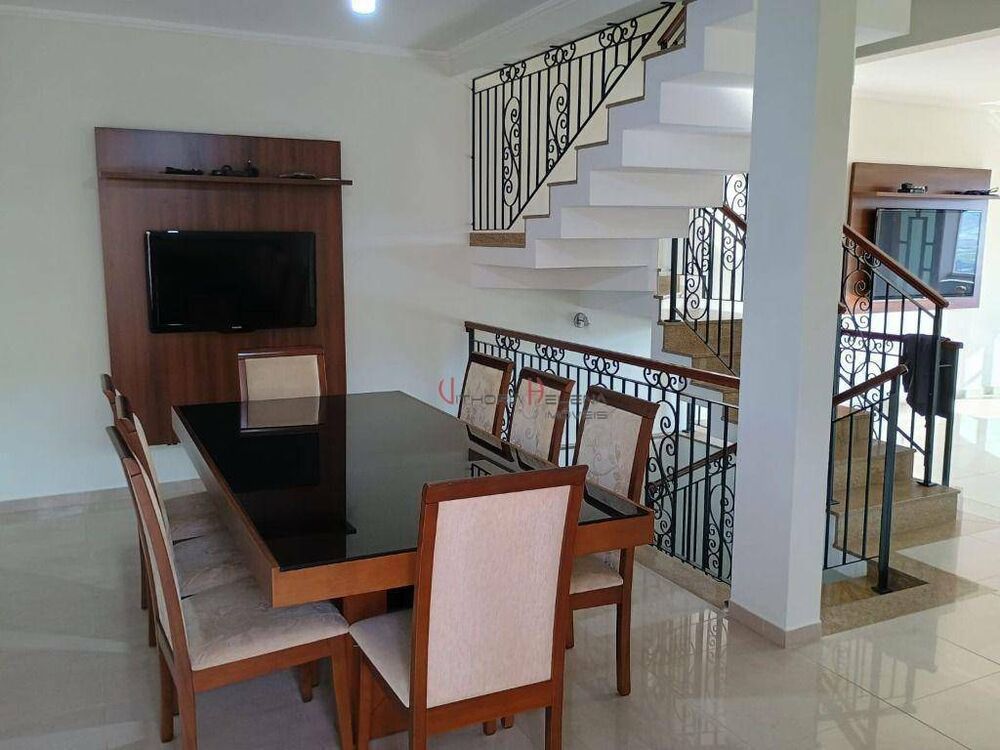 Casa, 3 quartos, 454 m² - Foto 2