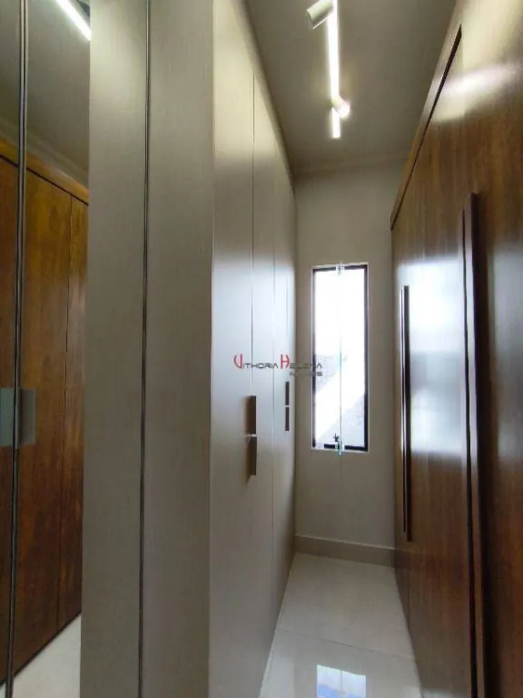 Casa, 3 quartos, 200 m² - Foto 11