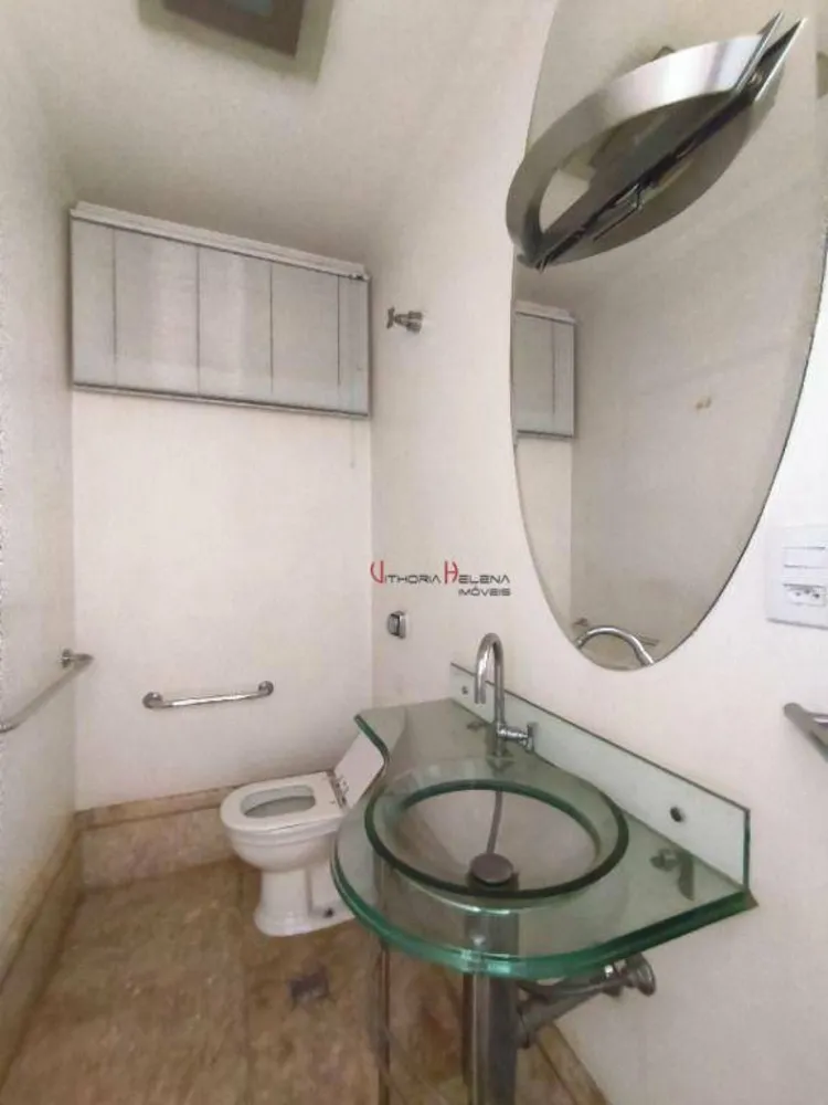Apartamento, 3 quartos, 180 m² - Foto 1