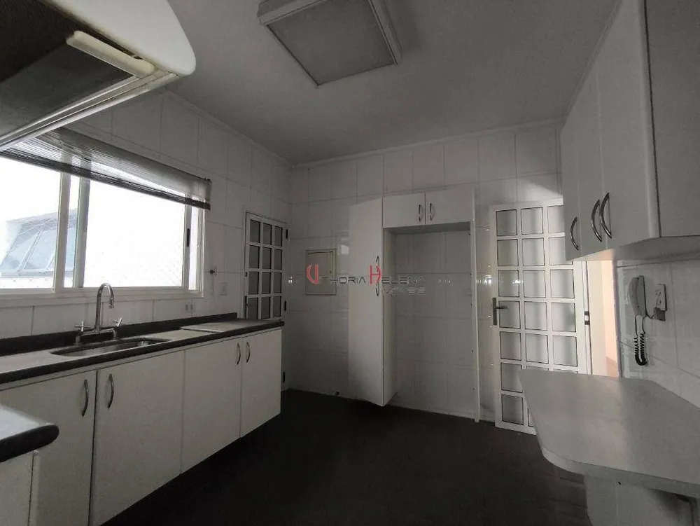 Apartamento, 3 quartos, 180 m² - Foto 2