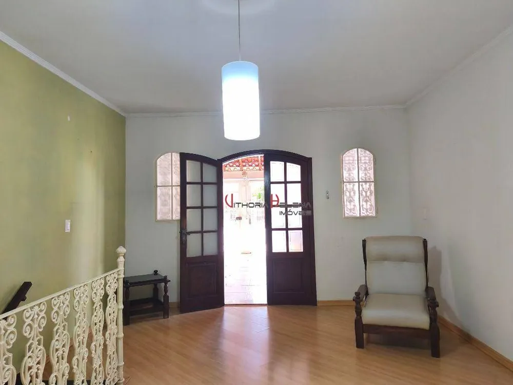 Casa, 3 quartos, 230 m² - Foto 1