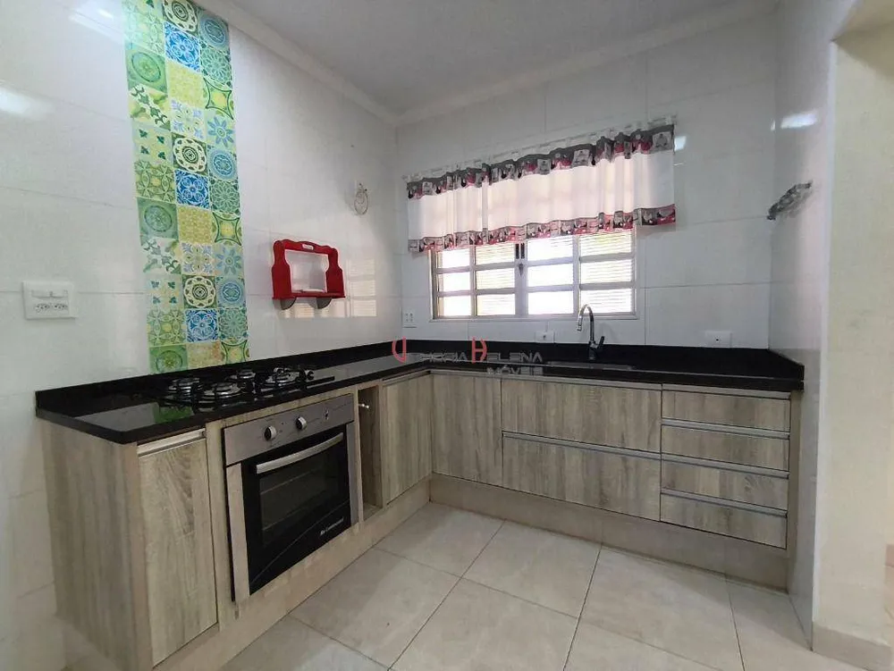 Casa, 3 quartos, 230 m² - Foto 4