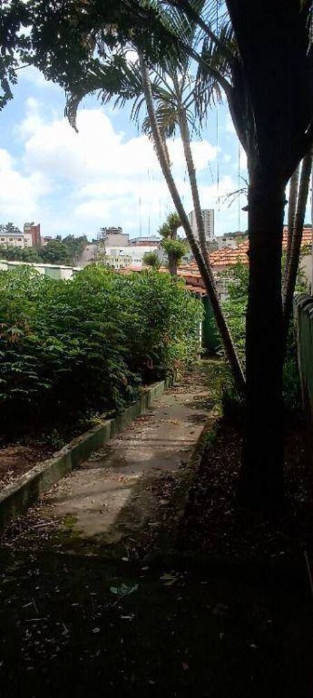 Casa à venda com 2 quartos, 70m² - Foto 1