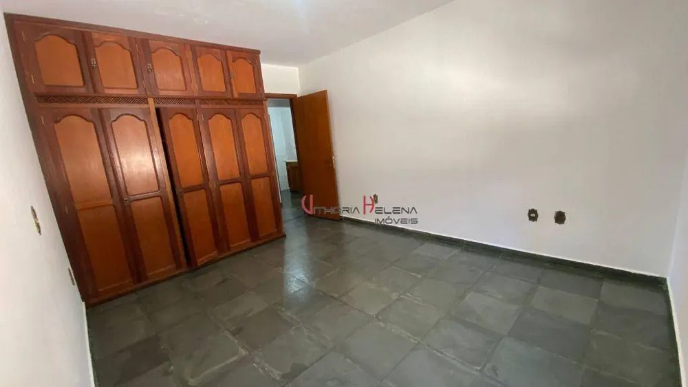 Chácara, 3 quartos, 1000 m² - Foto 1