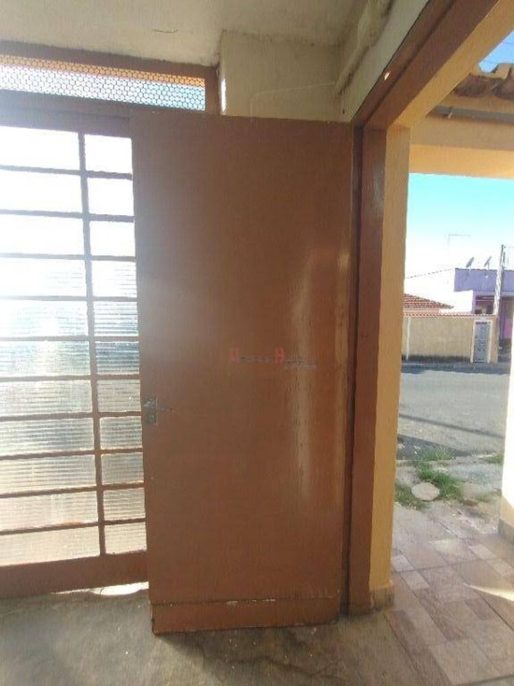 Casa à venda e aluguel com 2 quartos, 119m² - Foto 2