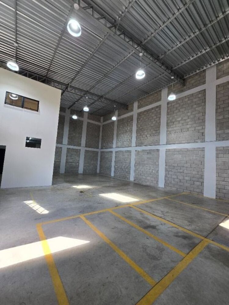 Loja-Salão para alugar, 212m² - Foto 7